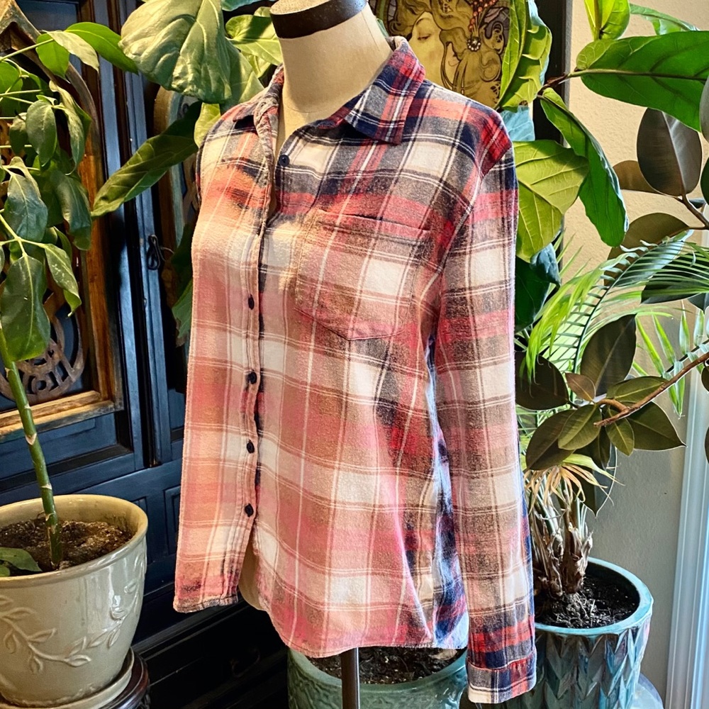 Anthropologie custom bleached flannel - Picture 2 of 13